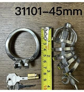 Bird cage chastity lock detail UAE