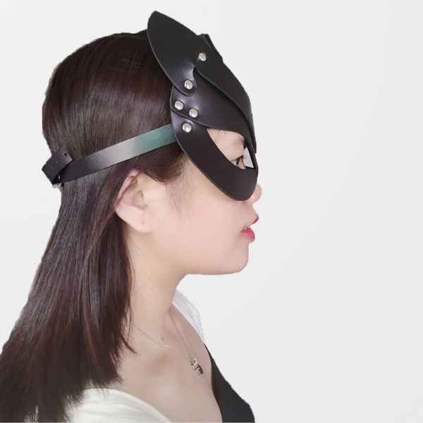 Elegant Leather Half-Face Cat Mask